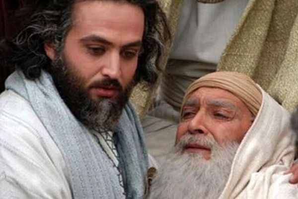 بی‌احترامی حضرت یوسف به پدرش؛ راز پشت محرومیت نسلش از نبوت!